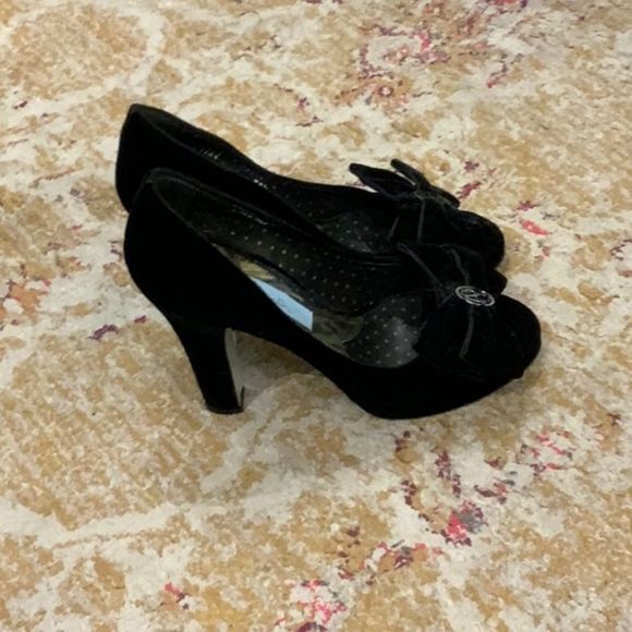 Paul Smith velvet peep toe heels - Picture 10 of 11